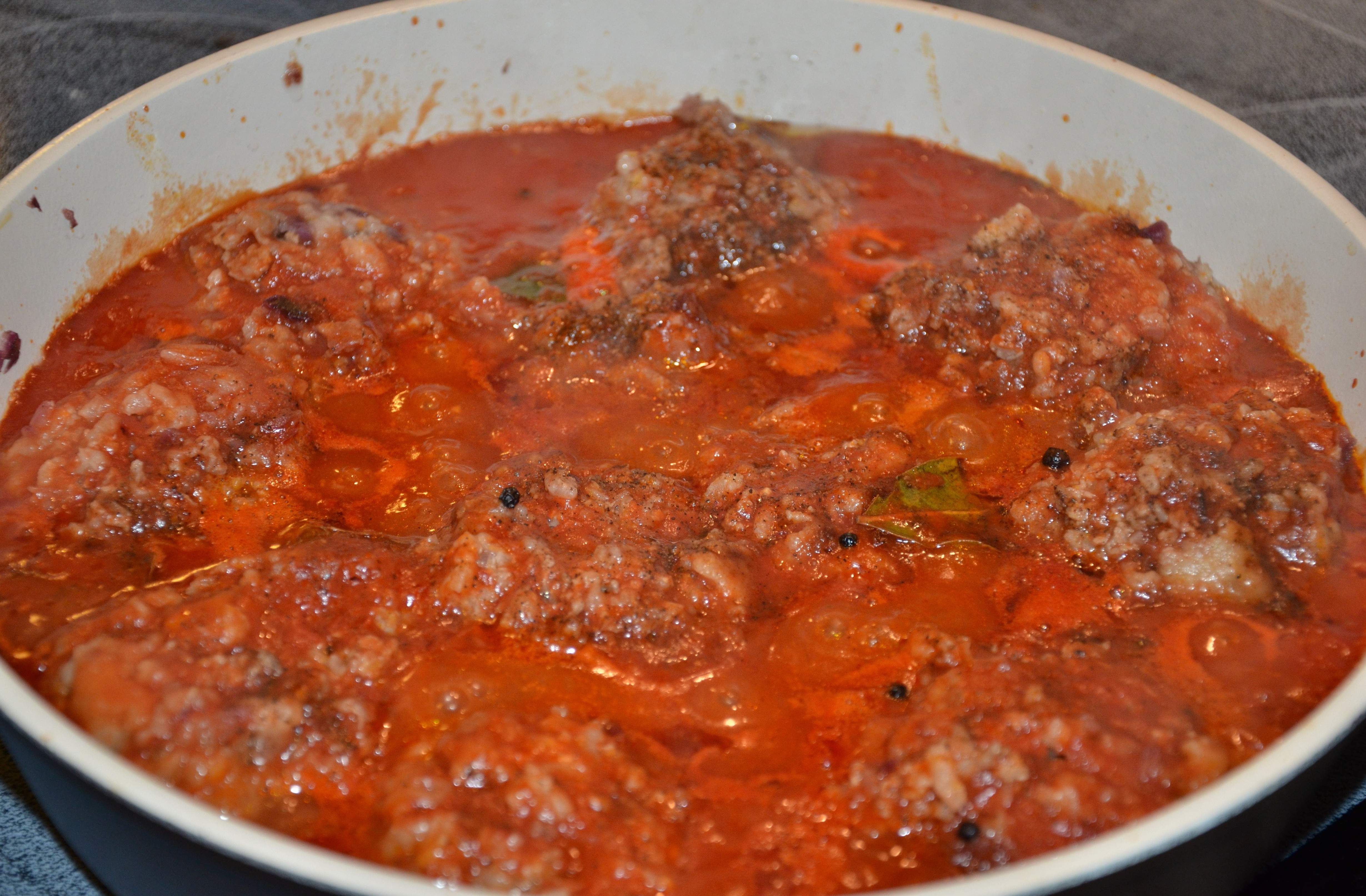 Тефтели в томатном соусе, пошаговый рецепт с фото